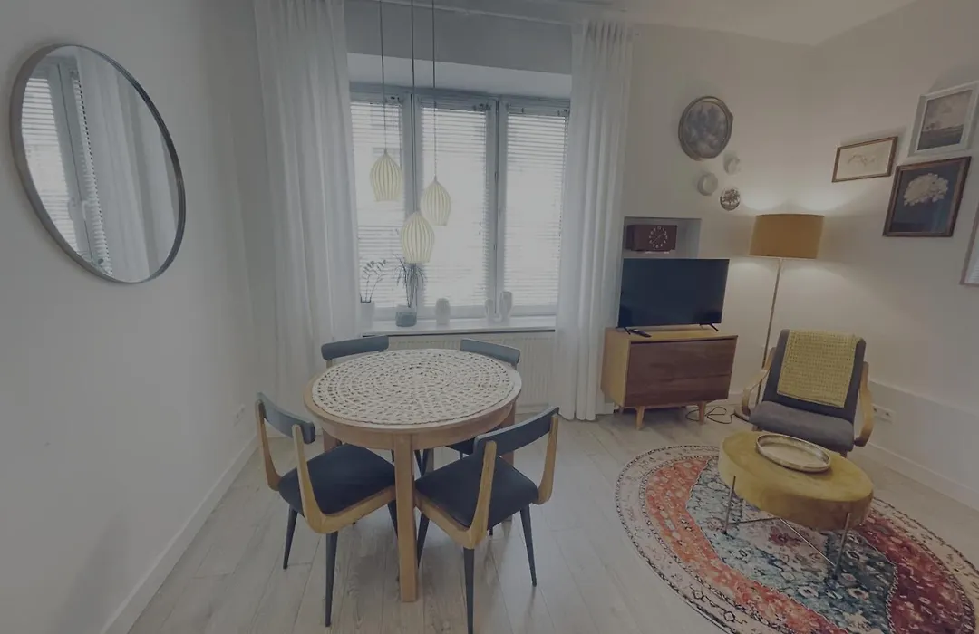 Snow White Apartment-1