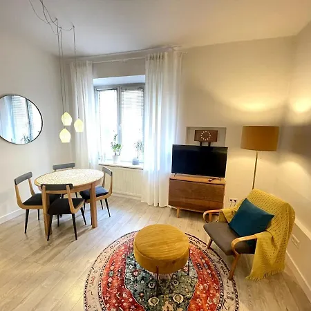 Snow White Apartment-2